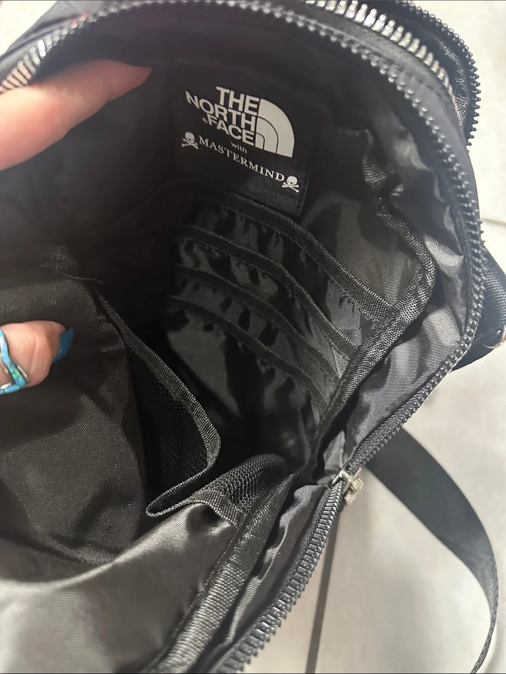 The North Face Black Skull-Embroidered Belt Bag